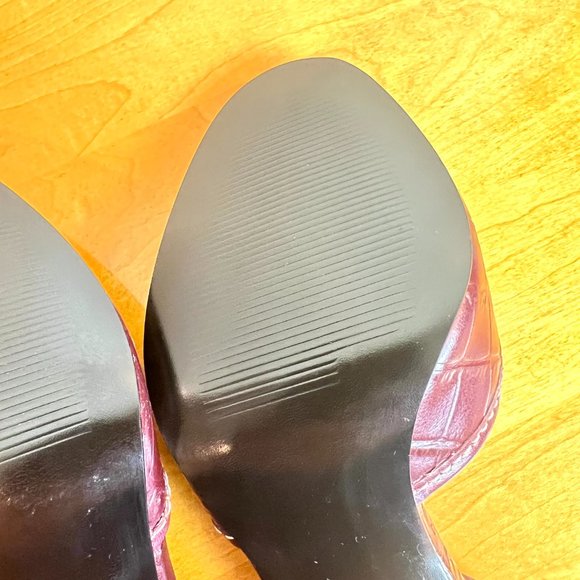 Worthington Size 6.5 Burgundy Mahogany‎ Red Croc Alligator Peep Toe Heels Shoes - Picture 10 of 13